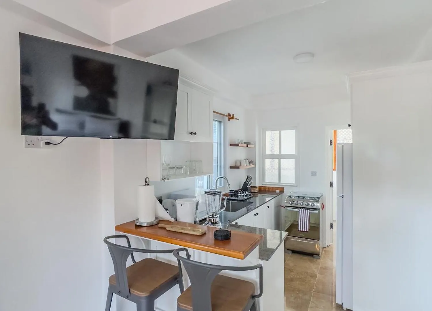 Soufrière Frenz Mango Suites 2