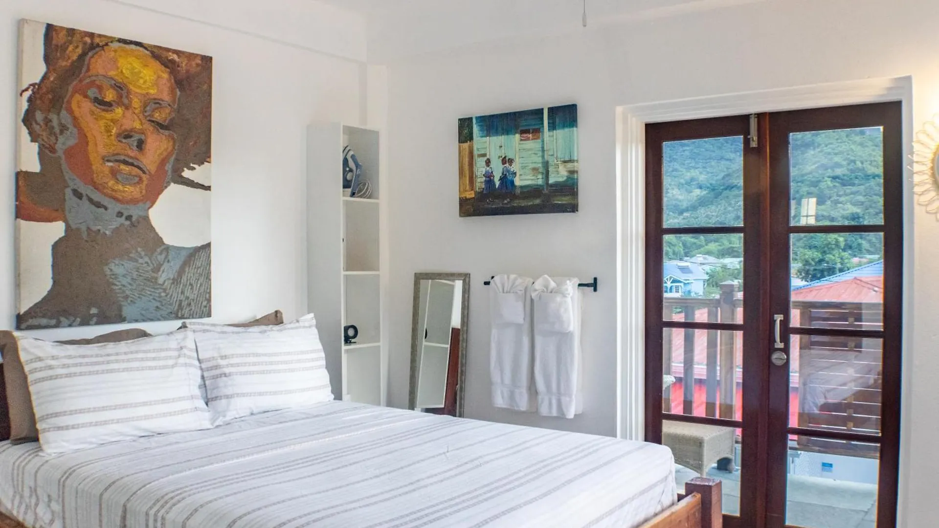Soufrière Frenz Mango Suites 2 דירה